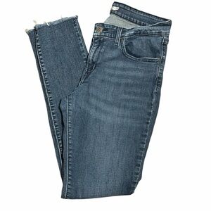 LEVI’S 711 Skinny Jeans - EUC